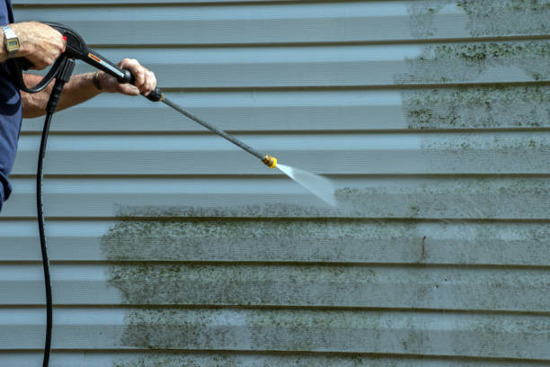 Why Choose Our Certified Pressure Washing Experts for Your Project Needs in Midway, FL?